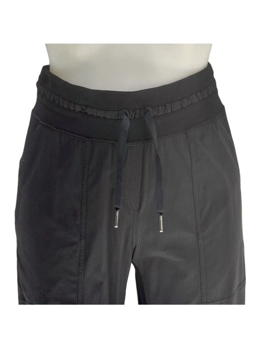 LULULEMON Athletica Dance Studio Cropped Pants Jogger Women's 4 Black Activewear - Picture 7 of 9